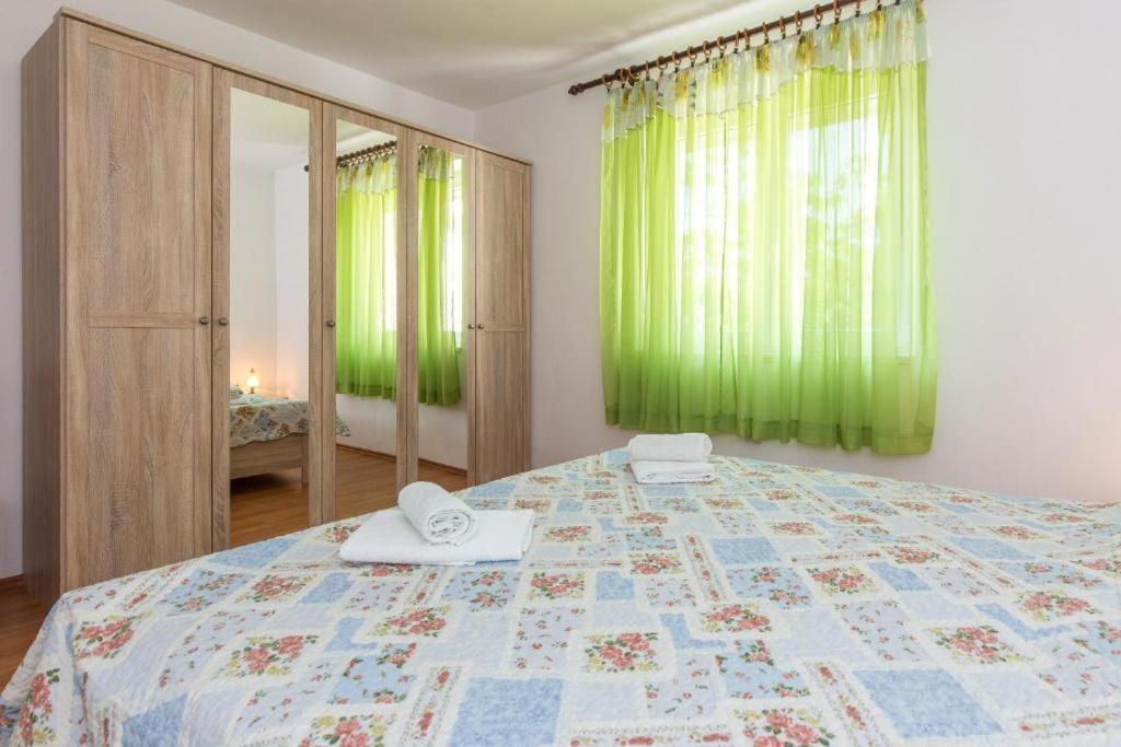 Apartments Hodanic Krk Town Dış mekan fotoğraf